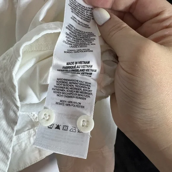 Columbia Titanium Ladies Long Sleeve Button Down Ivory Outdoor Shirt, Large - Picture 5 of 5